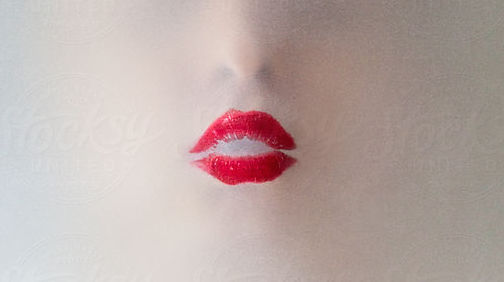 The lipstick tag