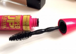 maybelline pumped up colossal