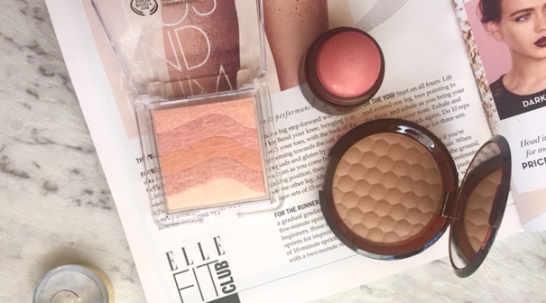 Glowing bronzed skin feat The Body Shop makeup