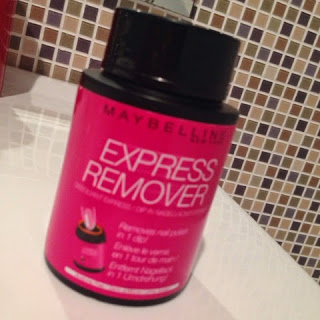Mini review Maybelline Express nail polish remover